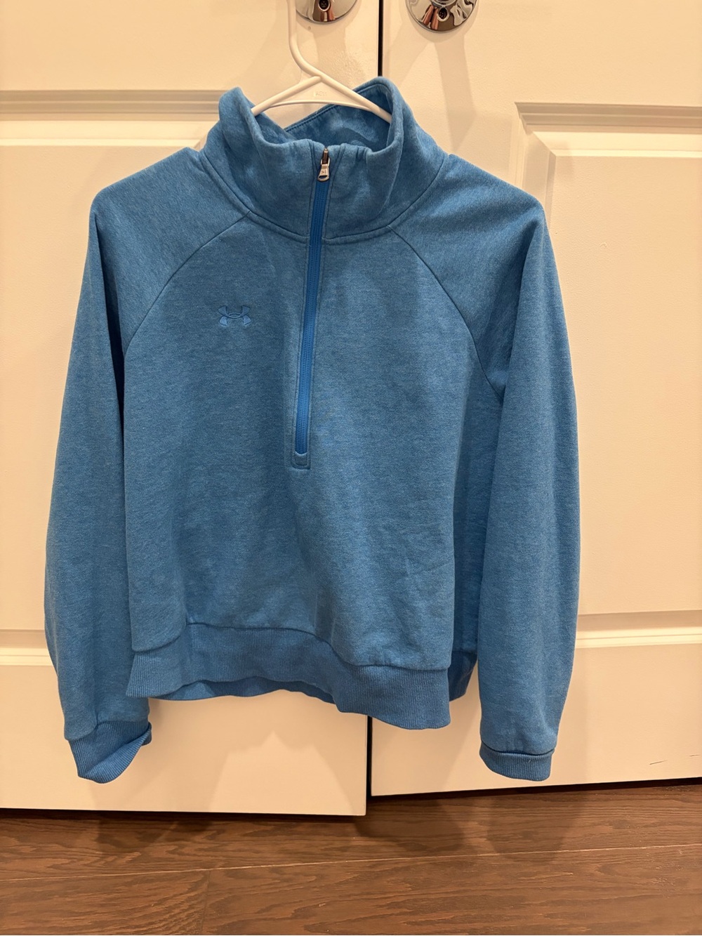 Worn once, Under Armour women’s 1/2 zip pullover, size small